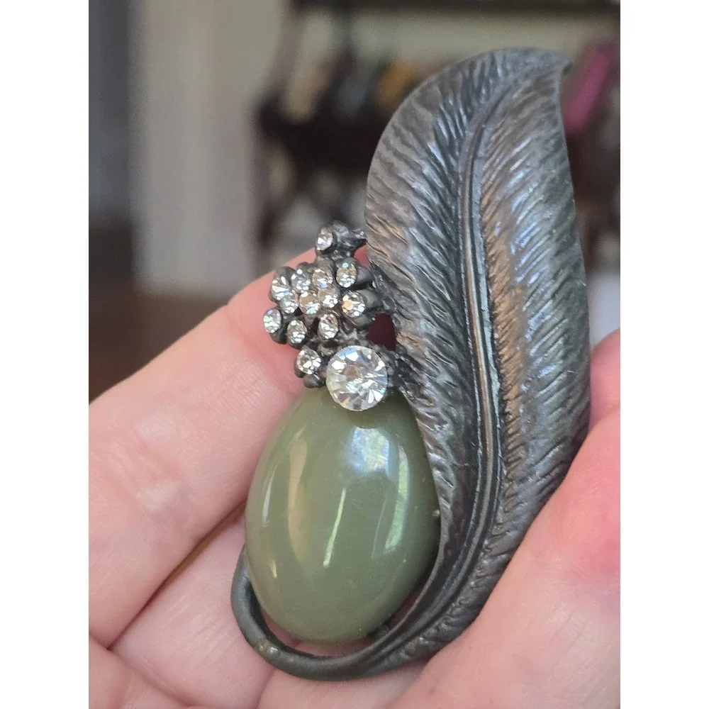 Mid-century Art Nouveau Gunmetal Leaf Jade Brooch Vintage Brutalist Rare